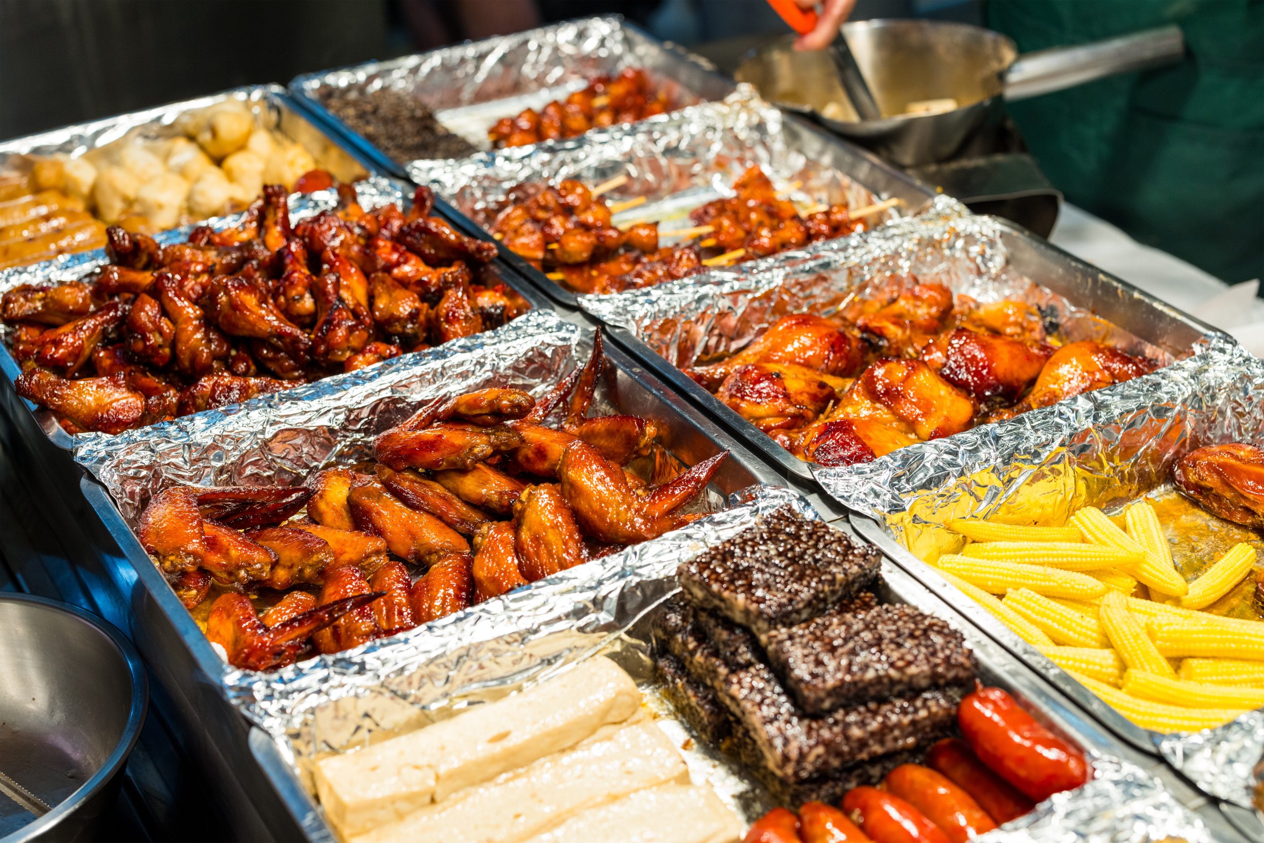 event catering for buffet-style barbecue food at a large event